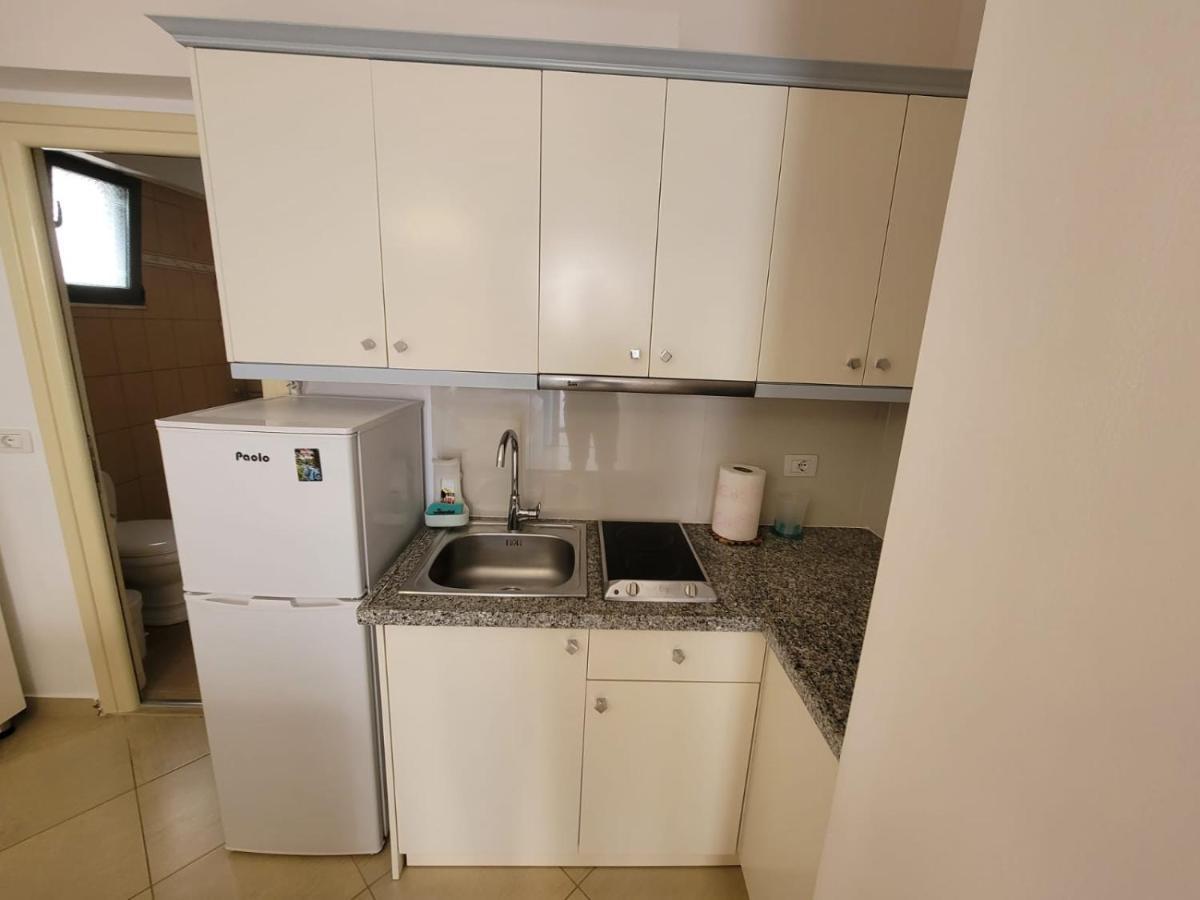 Amber Apartments ساراندا المظهر الخارجي الصورة