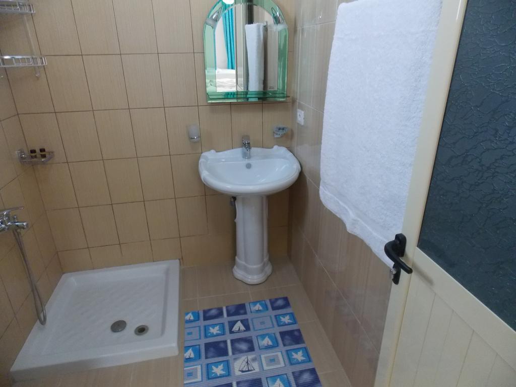 Amber Apartments ساراندا المظهر الخارجي الصورة