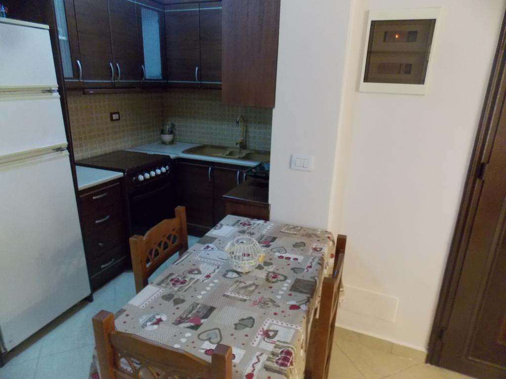 Amber Apartments ساراندا المظهر الخارجي الصورة