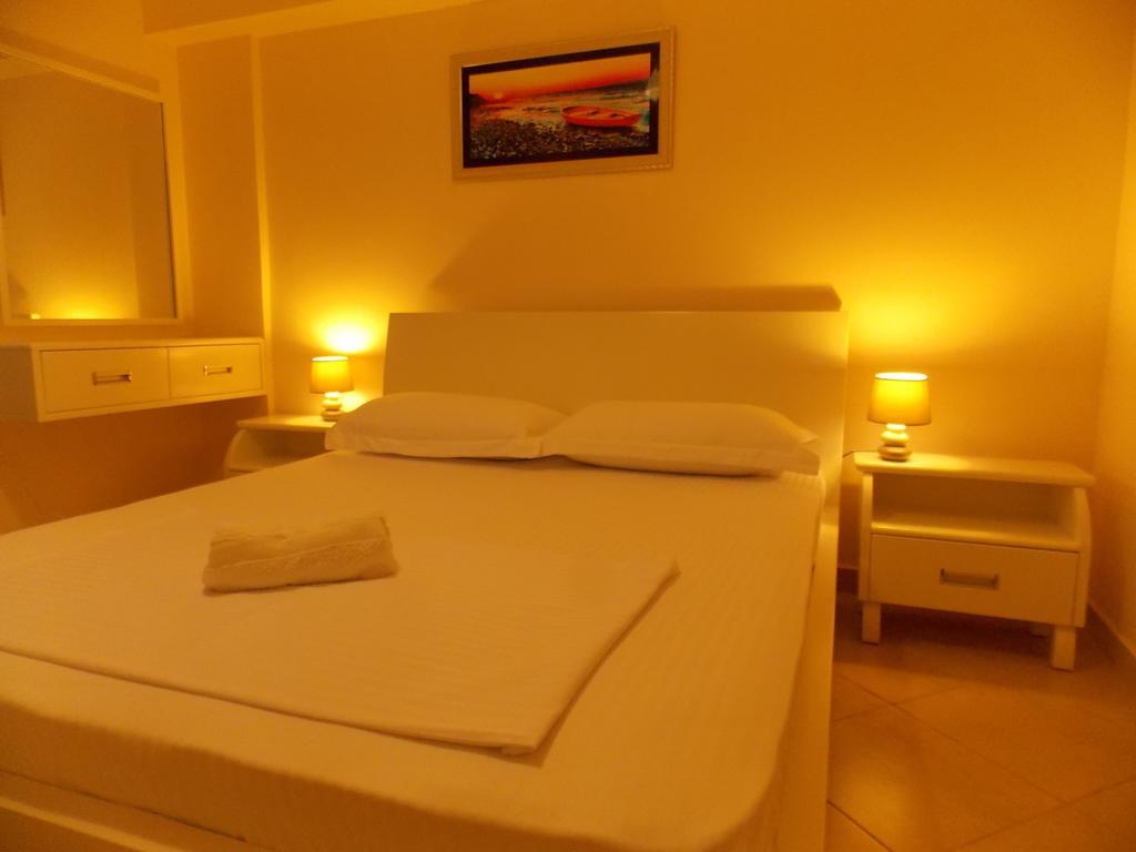 Amber Apartments ساراندا المظهر الخارجي الصورة
