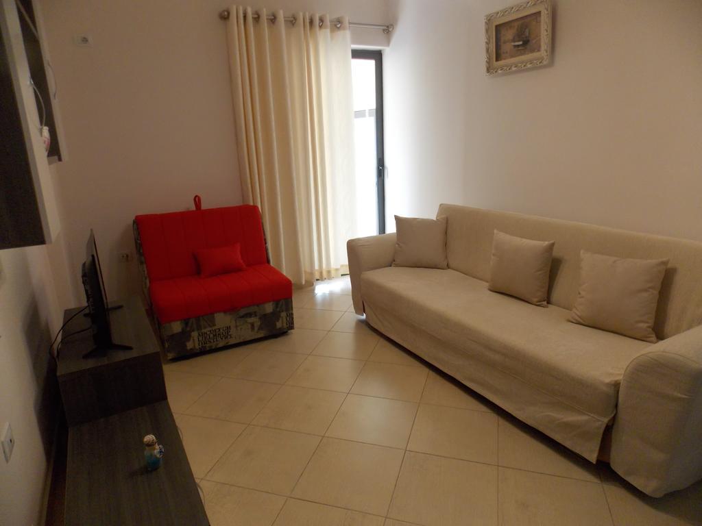 Amber Apartments ساراندا المظهر الخارجي الصورة