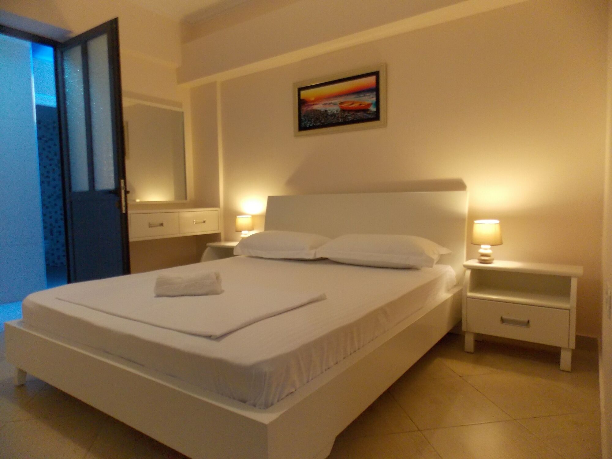 Amber Apartments ساراندا المظهر الخارجي الصورة